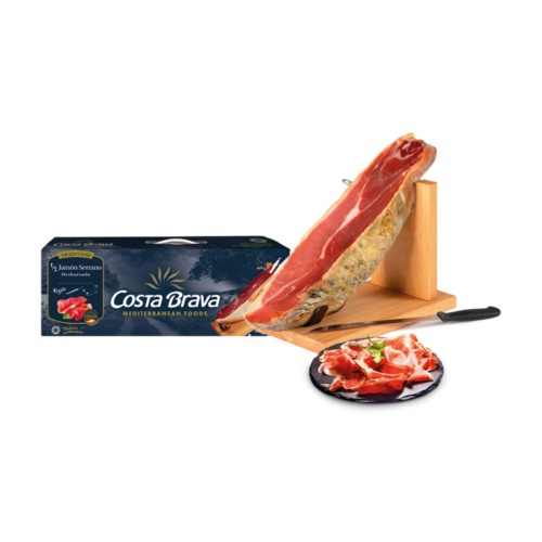 Half ham leg with free gift – featuring the finest smooth flavour and traditional recipe.